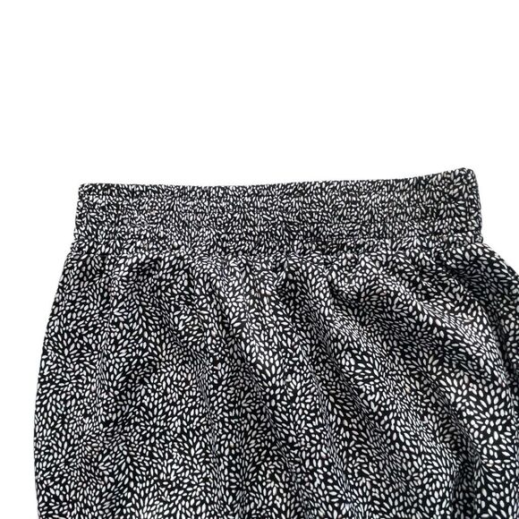 EUC Abercrombie & Fitch Tapered Black White Print Pull On Pants - XS - Picture 6 of 8